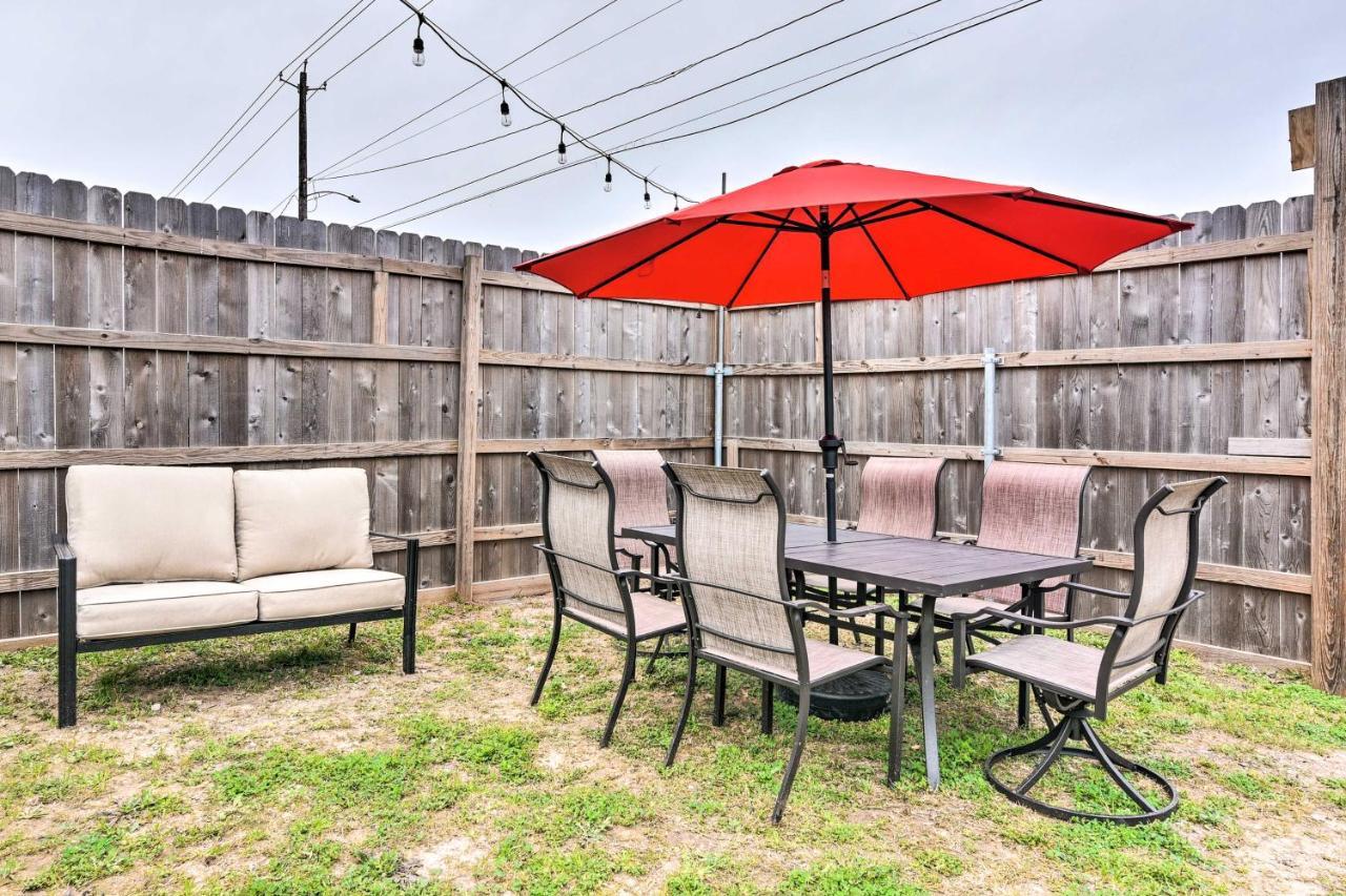 Cozy Galveston Apartment - Walk To Beach And Dining מראה חיצוני תמונה